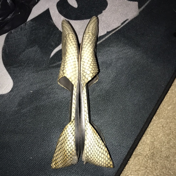 Vince size 8 reptile pattern flats cream and grey 💕 - Picture 4 of 7
